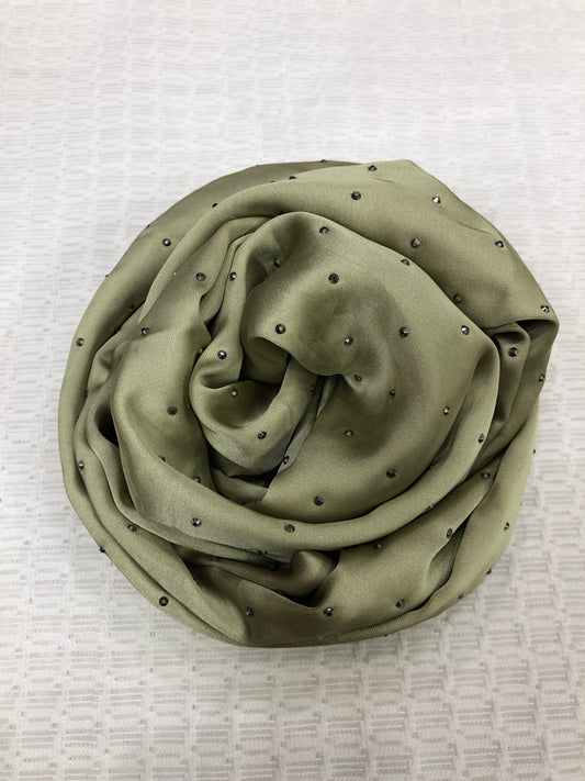 Studded Silk Hijab - Pistachio (Black Stud)