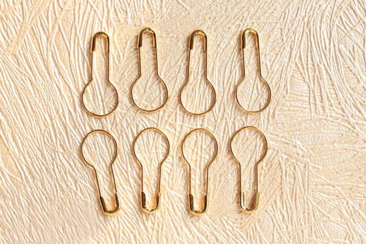 Coil less Hijab     Safety pins  Golden