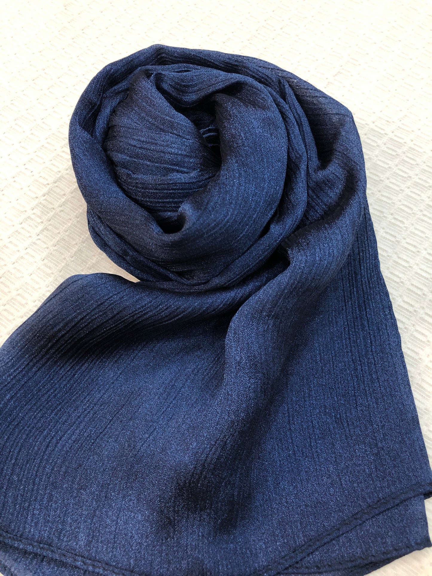 Crinkle Shiffon Hijab - Dark blue