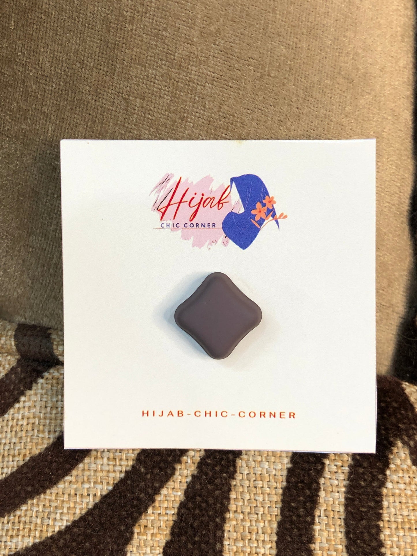 Hijab Magnet - Dark Chocolate